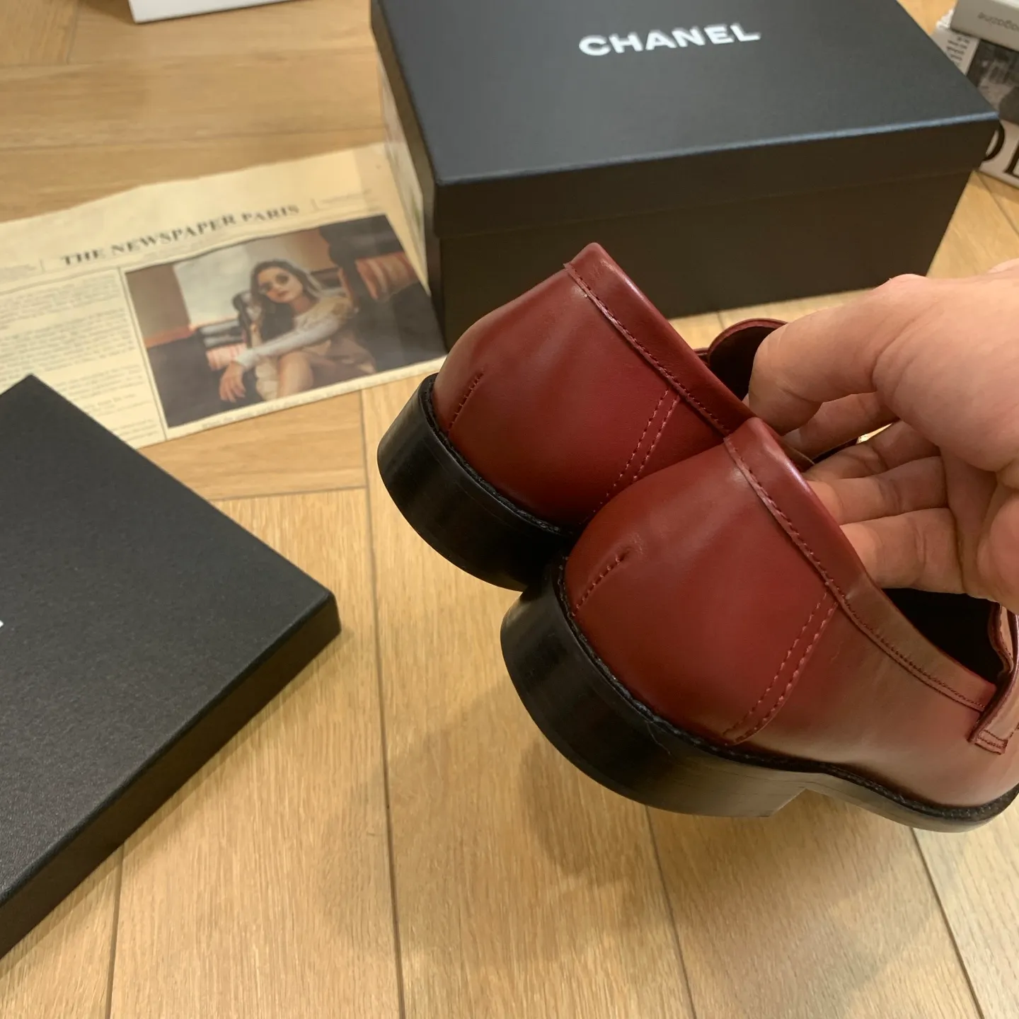 👟👟Ex-factory price 640👟👟 🍀2025 spring and summer new Chanel Chanel small diamond buckle monogram Loaf lazy half-slippers, which can be worn all year round. No matter when you wear them, they are very high-end and durable. When shopping, you can attract attention on the street! Easily travel between commuting and leisure occasions, becoming a carefree fashionable and elegant woman~ Upper: cowhide/butter Lining: lambskin Sole: Italian genuine leather outsole Size: 35-39 (40/41 customized, non-refundable and non-exchangeable 👉